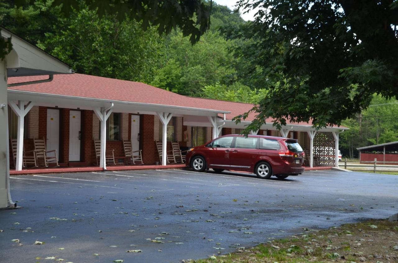 Travelowes Motel - Maggie Valley Luaran gambar